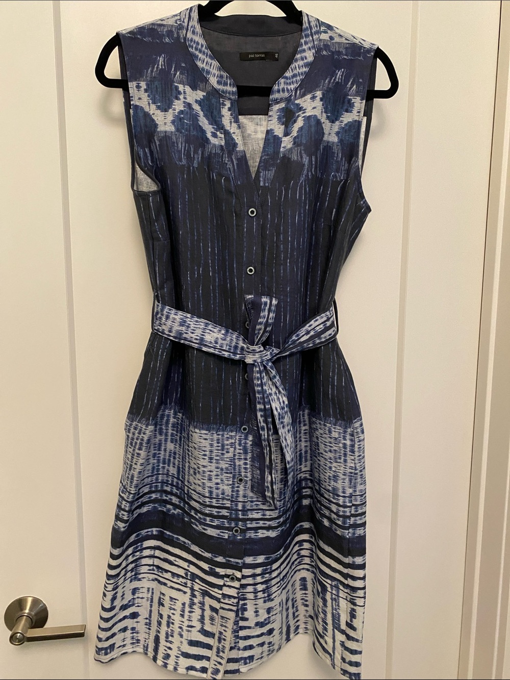 Linen Navy Blue/White Pattern Button-Front Dress with pockets & tie - NWOT